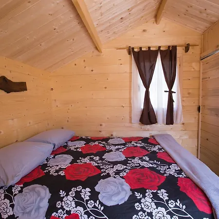 리조트 Trio Lux 4*