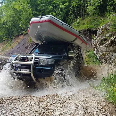 리조트 Trio Lux 포차