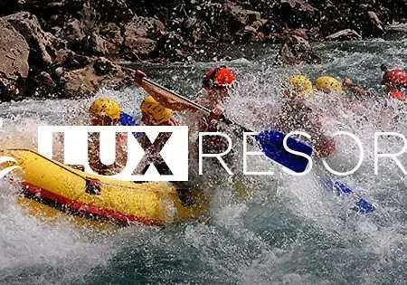 Resort Trio Lux Foca