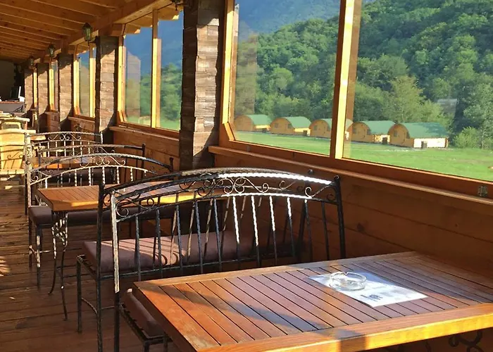 Trio Lux Semesteranläggning (resort)